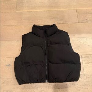 Black Cropped Puffer Vest